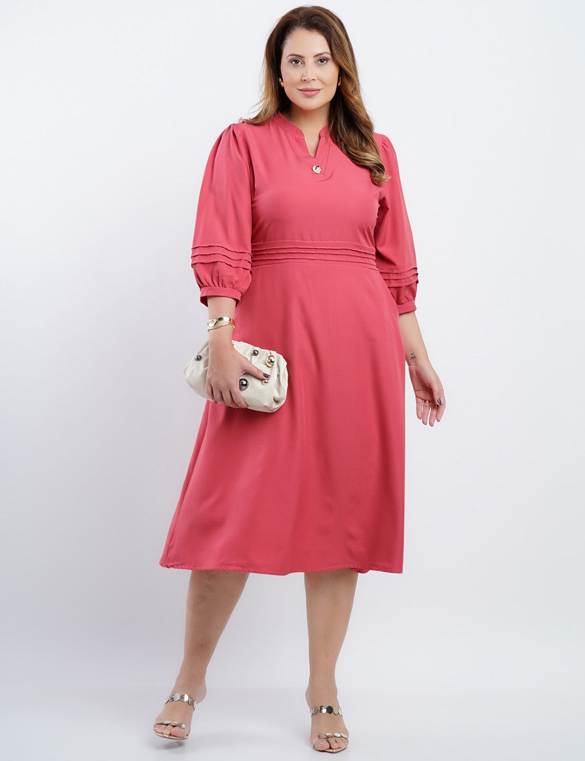 Vestido Midi Crepe Encorpado Com Nervuras