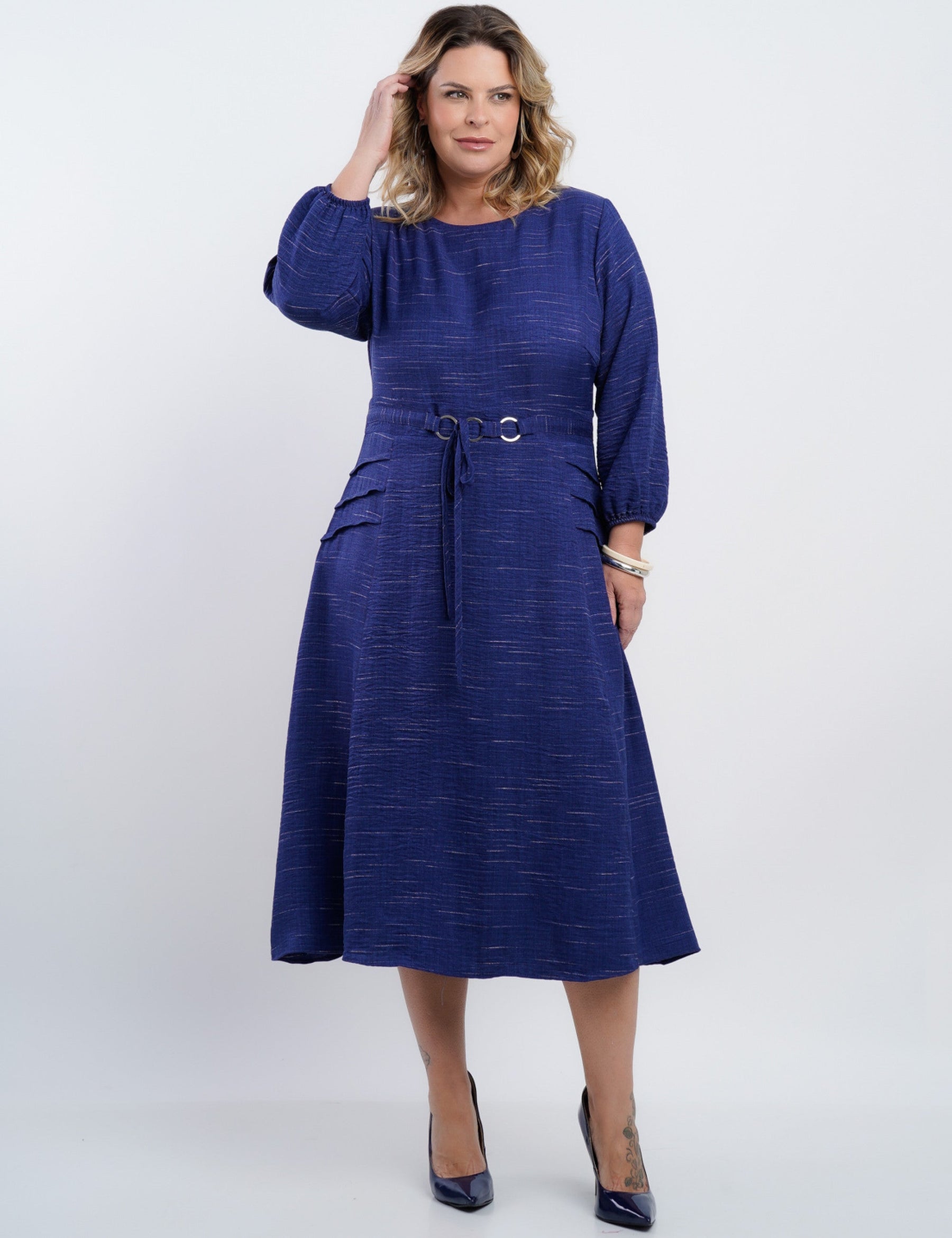 Vestido Midi Linho Poliéster Com Cintura Argola