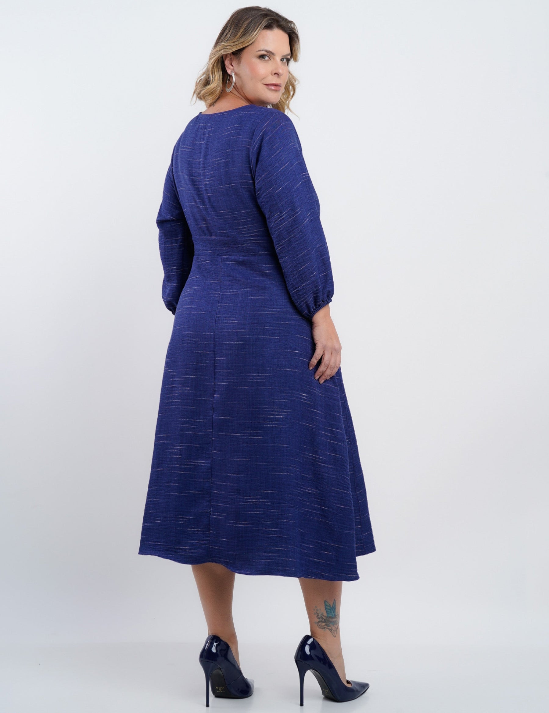 Vestido Midi Linho Poliéster Com Cintura Argola