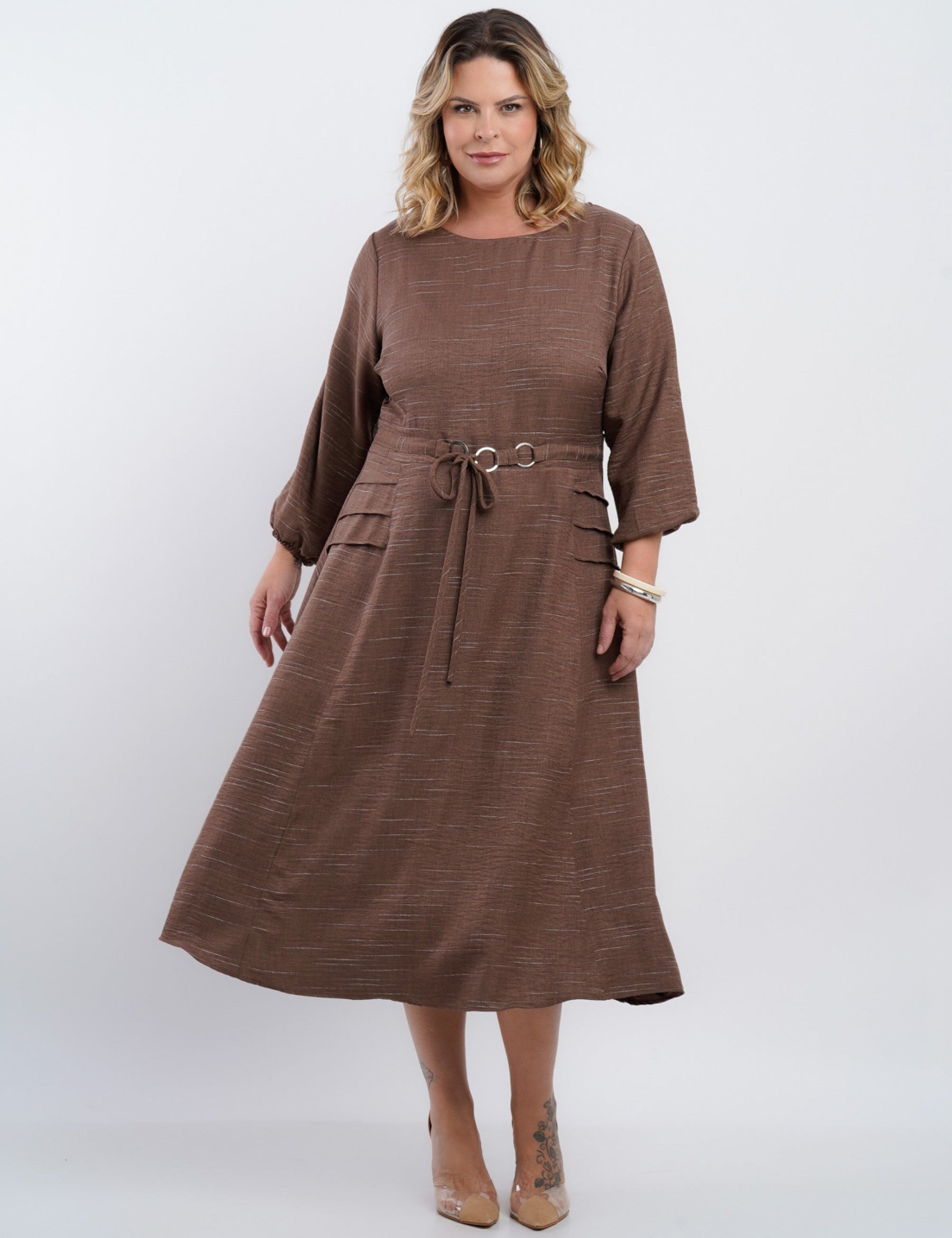 Vestido Midi Linho Poliéster Com Cintura Argola