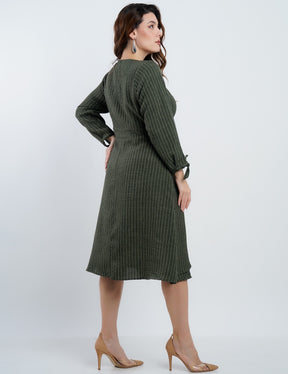 Vestido Midi Linho Poliéster Risca De Giz