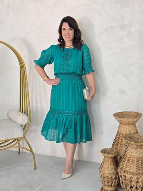 VESTIDO MIDI COM MARIA