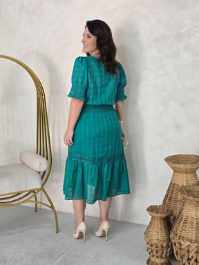 VESTIDO MIDI COM MARIA