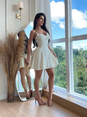 Vestido Curto Betina